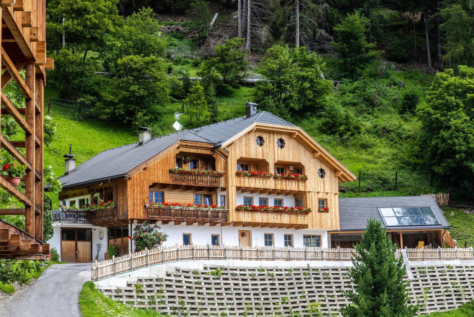 Farm Chalet Jusciara Badia  Eksteriør billede